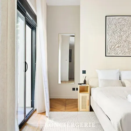 Design Avec Terasse Et Climatisation شقة باريس