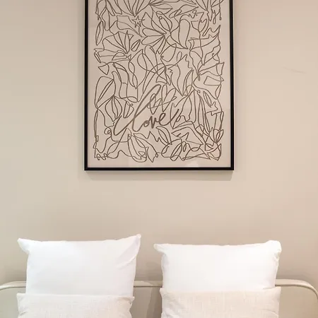 Design Avec Terasse Et Climatisation *